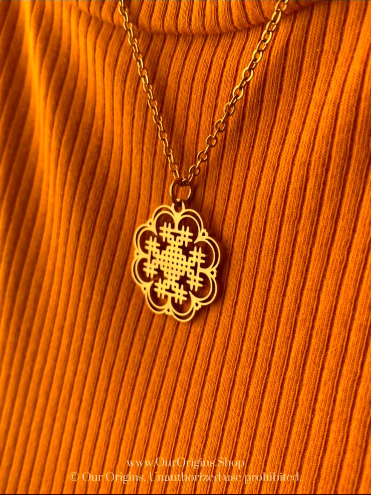 IU MIEN Necklace - Eternal Flower